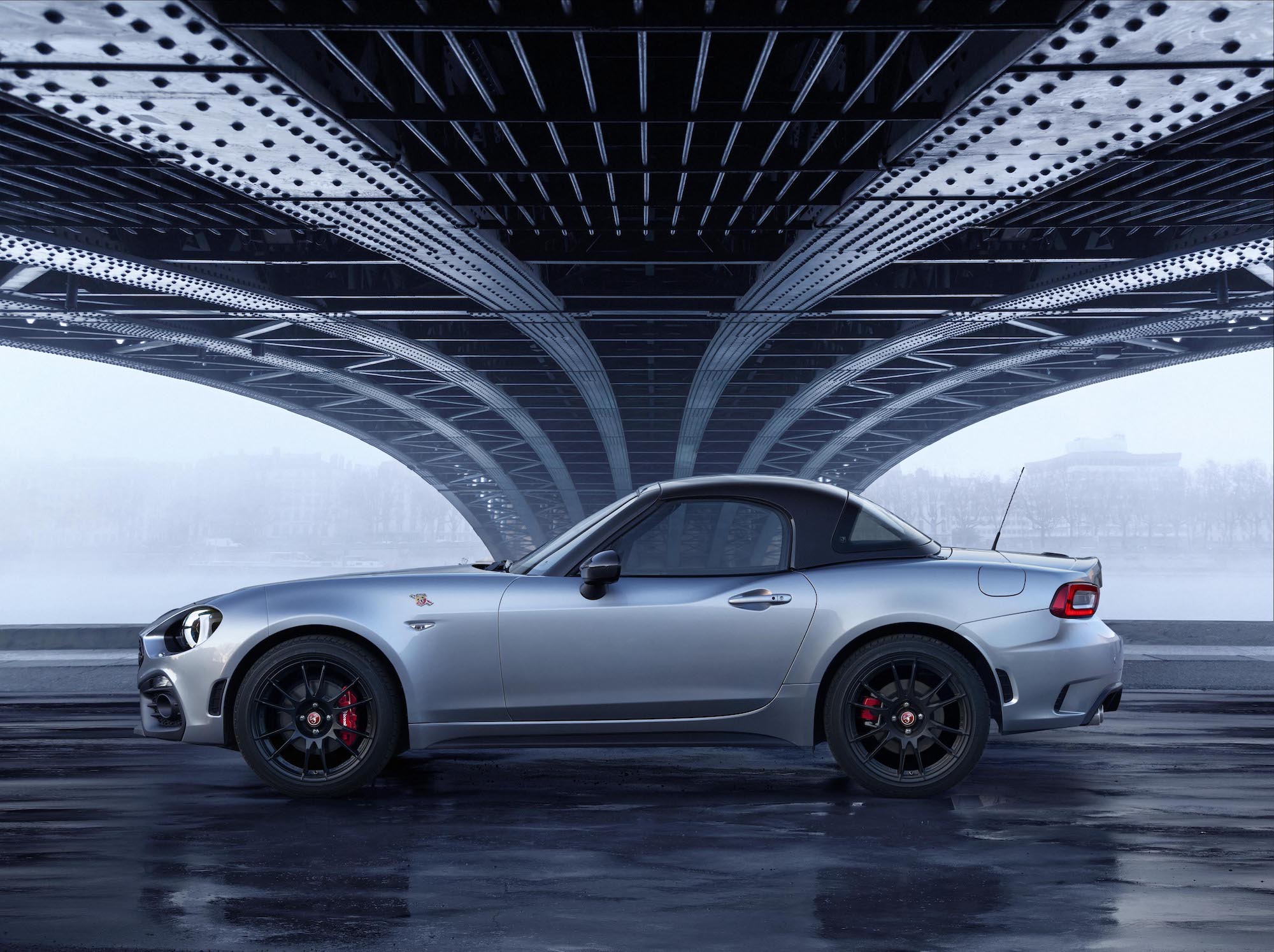 Fiat Reveals Special-Edition Abarth 124 GT With A Carbon-Fiber Roof Fiat Reveals Special-Edition Abarth 124 GT With A Carbon-Fiber Roof