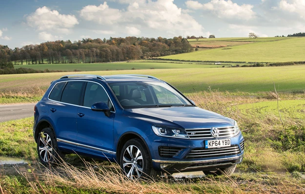 Volkswagen Touareg 4x4 review - Car Keys