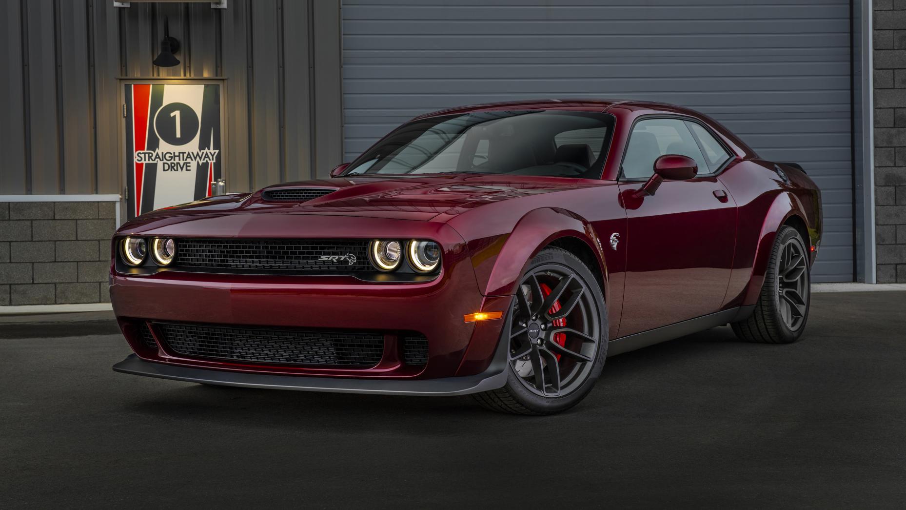 Here's the new 707bhp Dodge Challenger SRT Hellcat Widebody - Car Keys