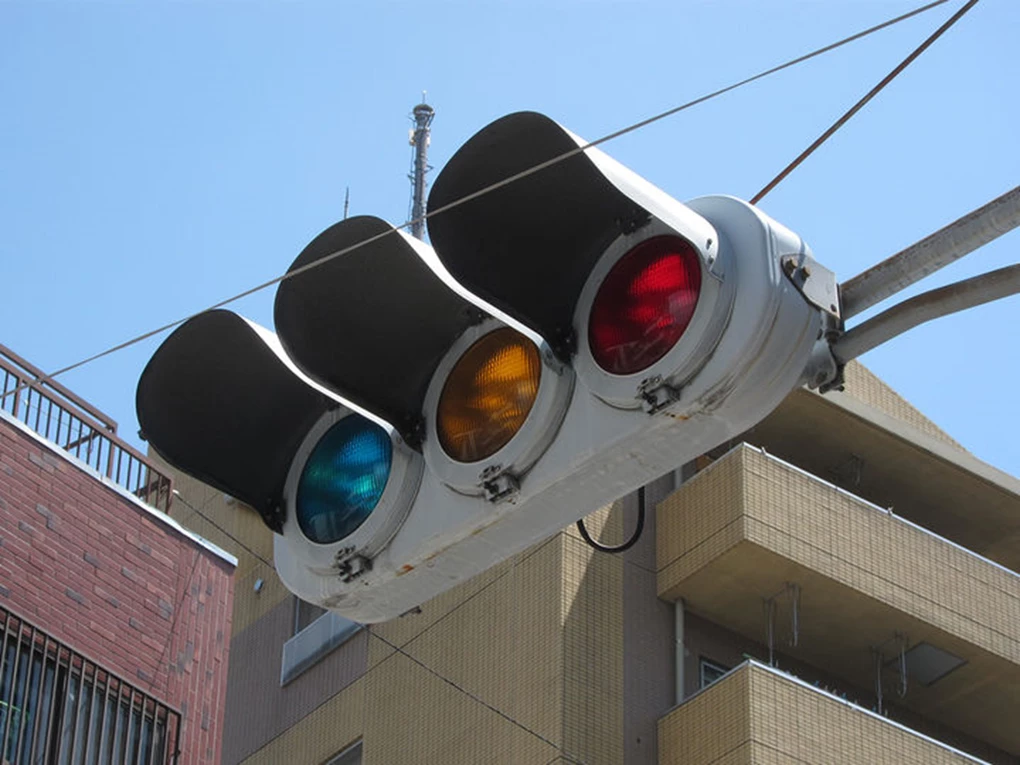 This Is Why Japan Has Blue Traffic Lights Instead of Green