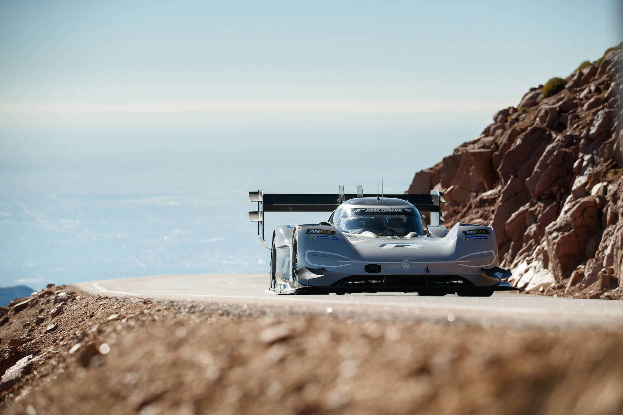 Vw pikes deals peak electric