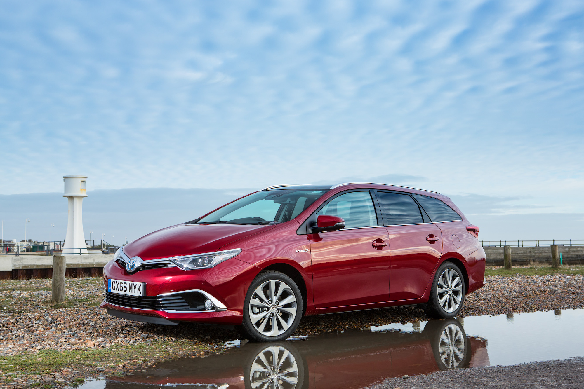 Toyota Auris Touring Sports Hybrid