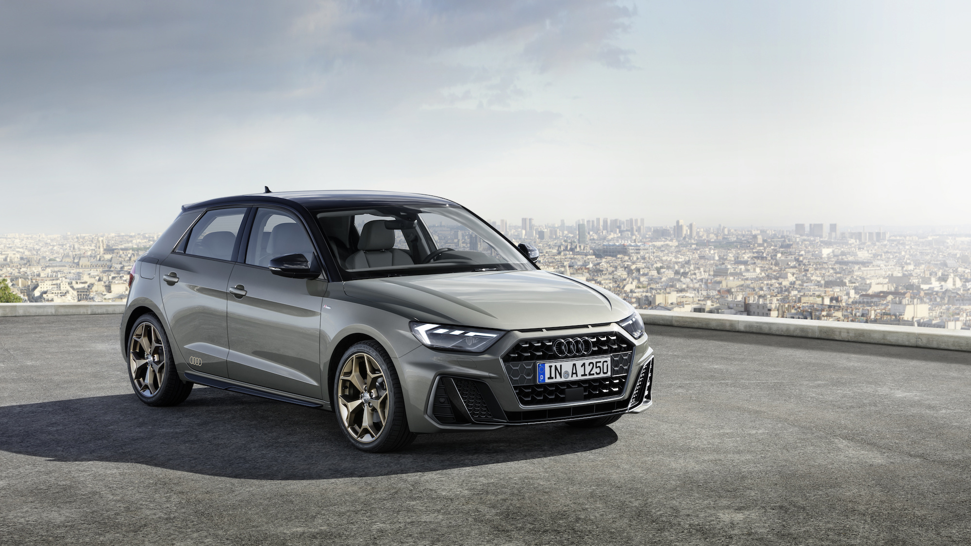 all-you-need-to-know-on-the-new-audi-a1-sportback-car-keys