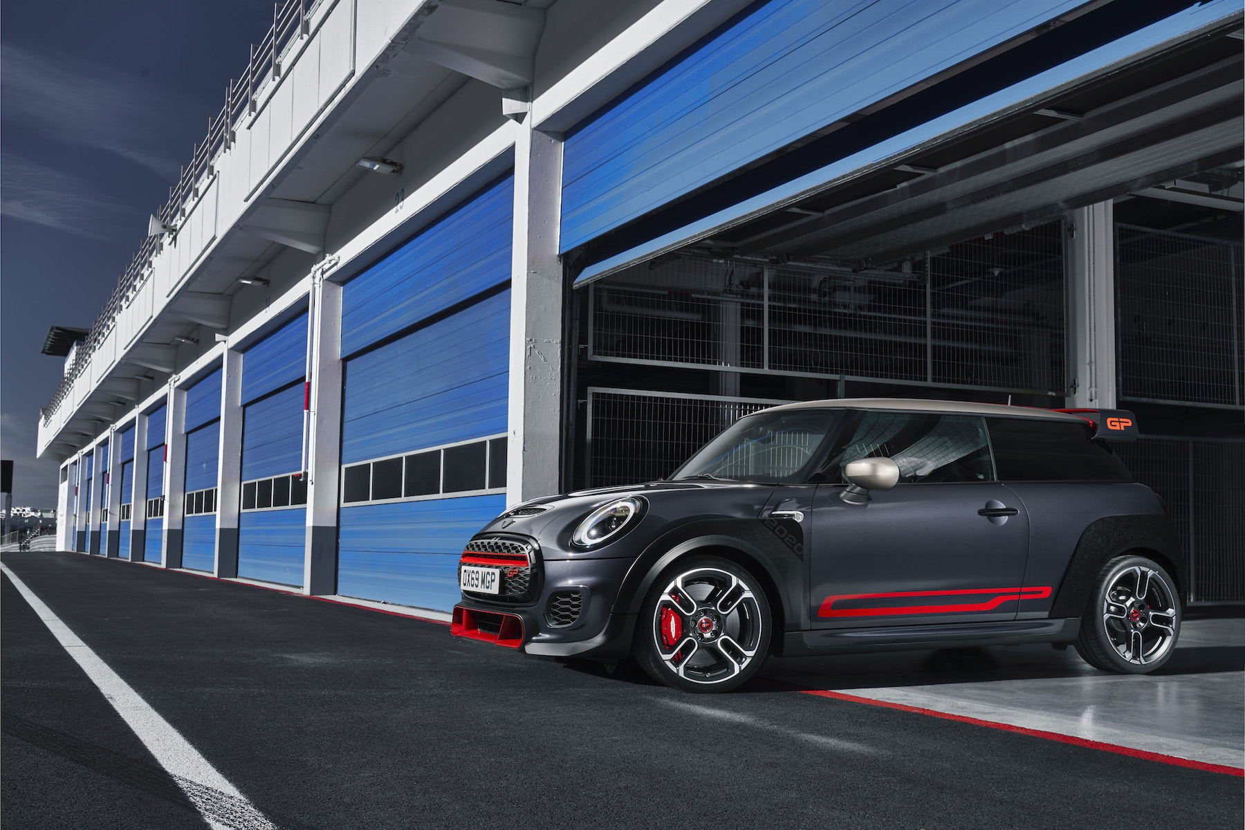 Car yet. Мини Купер JCW 2020. Mini John Cooper works GP 2020. Мини Купер Джон Купер Воркс 2020. Mini Cooper GP 2020.