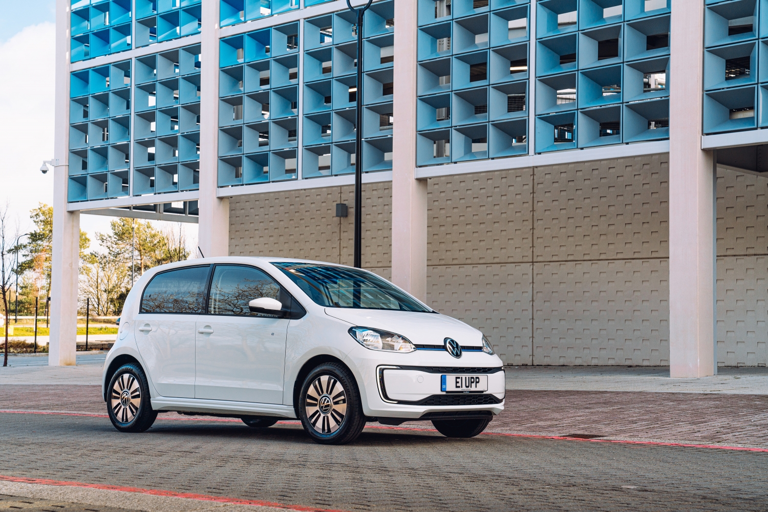 Volkswagen deals hybrid models